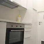 Daire New Charming Flat In The Heart Of *